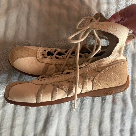 Vintage Diesel Cream Lace-Up Sneaker/ Ballet Flats - Picture 5 of 10